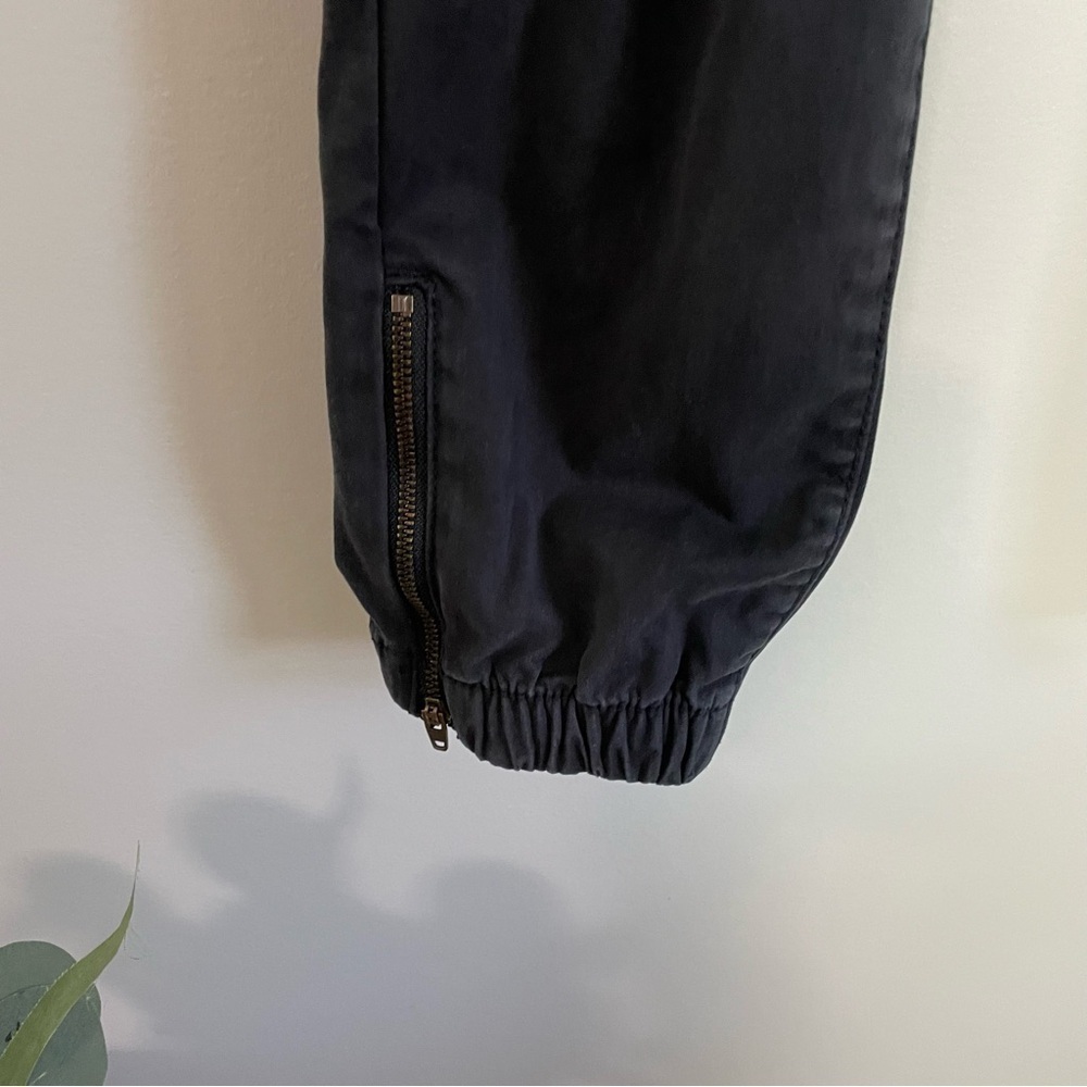 [American Eagle] Black Elastic Drawstring Waist S… - image 3